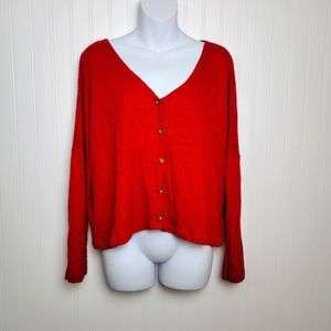Ambiance red waffle v-neck Henley style longsleeve crop top size medium